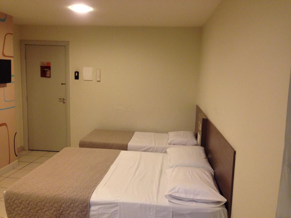 Hotel Central Каруару Екстер'єр фото
